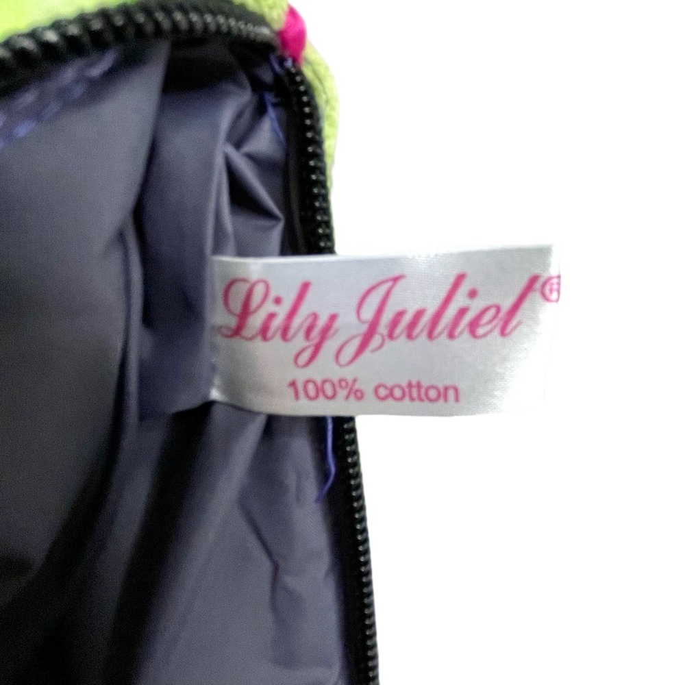 Lily Juliet Green Bikini Bag with Embroidered Detail Zip Closure - Picture 7 of 10